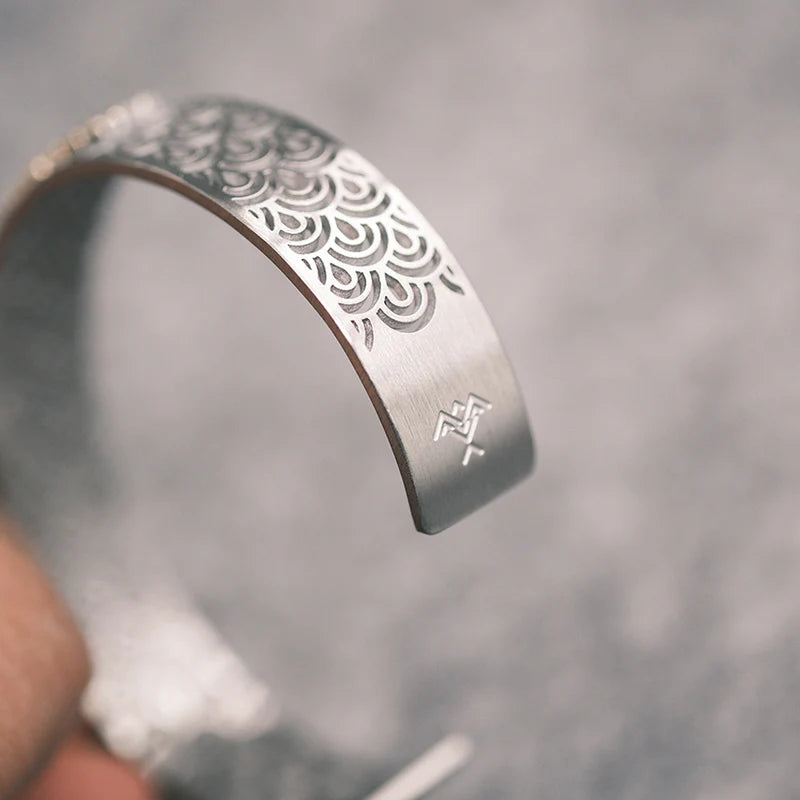 EAGLE GOLD BANGLE L