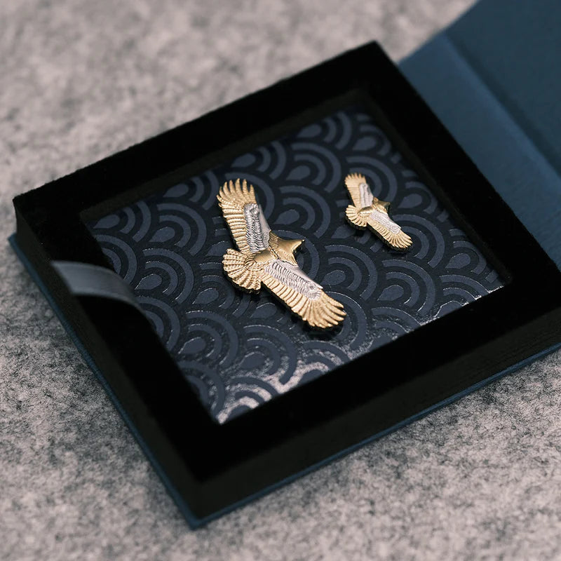 EAGLE PIN GOLD SILVER