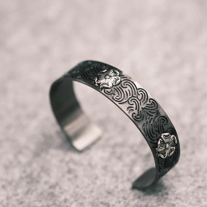 FLOWER SILVER BLACK BANGLE L